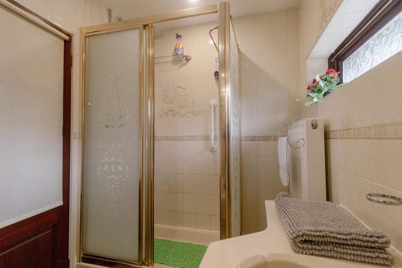 マーゲイト Palm Bay'S Luxury Bungalow - Self Check In & Parkingヴィラ エクステリア 写真